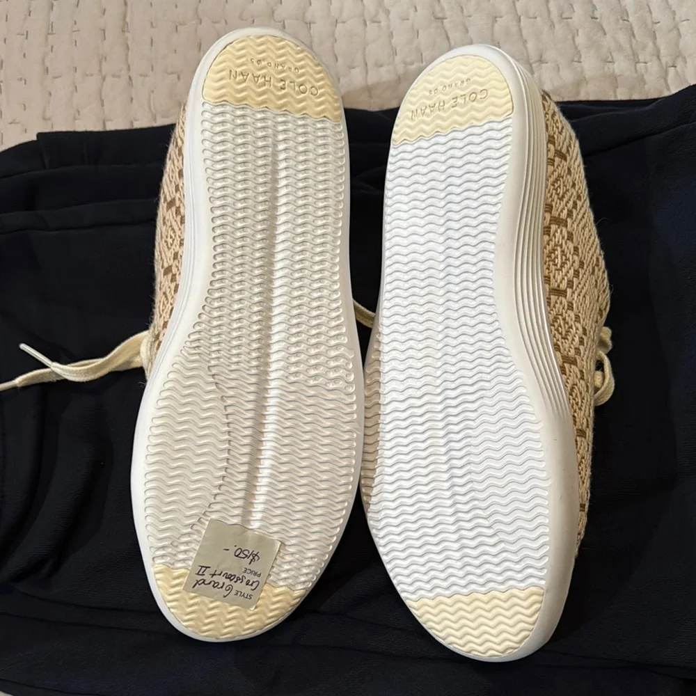 Cole Haan Women's Tan Sneakers Size 7.5 - Picture 3 of 5